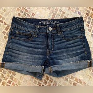 American Eagle Jean Shorts “Super Stretch” Size 6